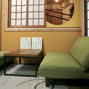  Guest house Maru House